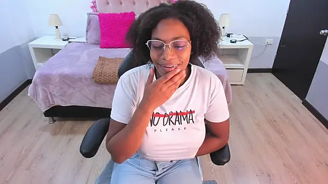 ebony fantasy2 online show from October 16, 2025, 12:13 pm