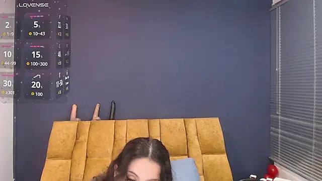 Snapshot of KendraaSimons chatting on February 4, 2026, 8:04 pm KendraaSimons online show from February 4, 2026, 8:04 pm