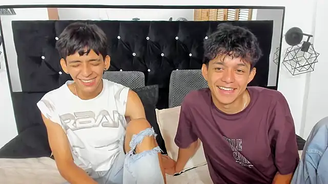 Sebas cat online show from October 14, 2025, 2:28 pm