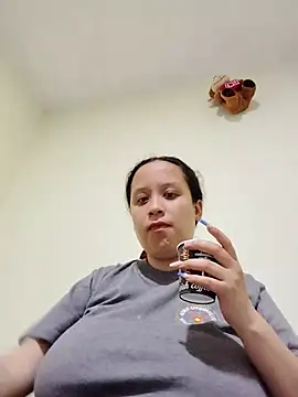 You-sexy-starr online show from September 24, 2025, 2:12 pm