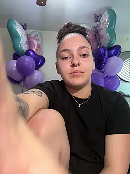 Snapshot of babykalirose chatting on April 23, 2026, 6:31 pm babykalirose online show from April 23, 2026, 6:31 pm