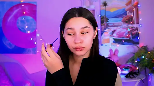 Snapshot of KimClarks_ chatting on December 18, 2025, 9:58 am KimClarks online show from December 18, 2025, 9:58 am