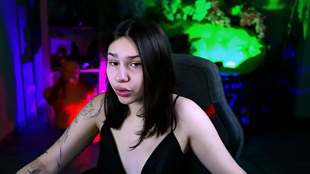 Snapshot of KimClarks_ chatting on October 28, 2025, 12:48 pm KimClarks  online show from October 28, 2025, 12:48 pm