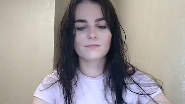 Snapshot of Silviaa_a chatting on January 7, 2026, 8:14 pm Silviaa a online show from January 7, 2026, 8:14 pm