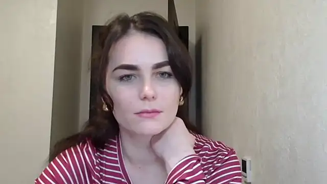 Snapshot of Silviaa_a chatting on December 15, 2025, 2:23 pm Silviaa a online show from December 15, 2025, 2:23 pm