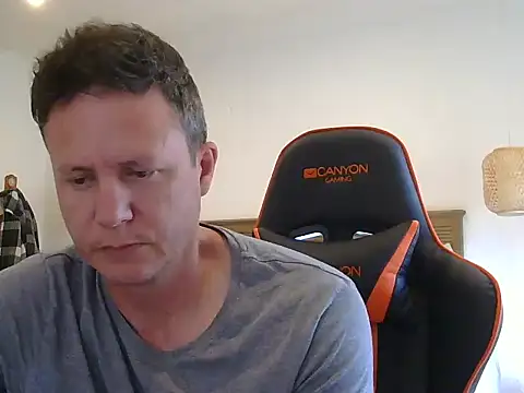 Snapshot of TroyDieselXXX chatting on February 19, 2026, 5:37 am TroyDieselXXX online show from February 19, 2026, 5:37 am