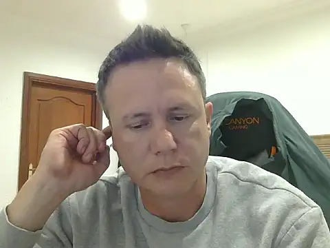 Snapshot of TroyDieselXXX chatting on July 14, 2026, 6:14 pm TroyDieselXXX online show from July 14, 2026, 6:14 pm