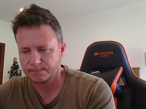 Snapshot of TroyDieselXXX chatting on February 10, 2026, 7:29 am TroyDieselXXX online show from February 10, 2026, 7:29 am