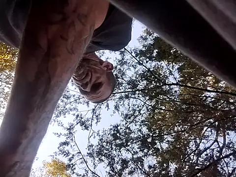 helldonk online show from September 13, 2025, 10:54 pm