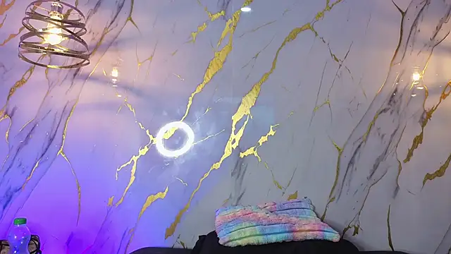 Scaarlettfox online show from March 31, 2026, 7:38 pm