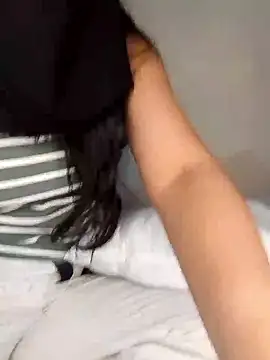 Samaarsexy23 online show from October 16, 2025, 12:30 am