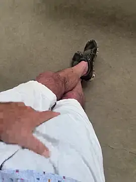 cyclone1212 online show from March 8, 2026, 11:57 am