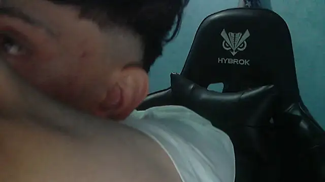 Snapshot of Dark_DesireX chatting on May 4, 2026, 10:56 pm Dark DesireX online show from May 4, 2026, 10:56 pm