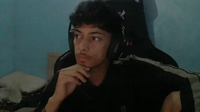 Snapshot of Dark_DesireX chatting on May 21, 2026, 1:30 pm Dark DesireX online show from May 21, 2026, 1:30 pm