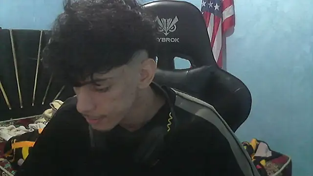 Dark DesireX online show from October 19, 2025, 12:41 pm