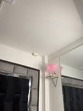 Snapshot of MR_MUSCLE chatting on November 27, 2025, 12:05 pm MR MUSCLE online show from November 27, 2025, 12:05 pm