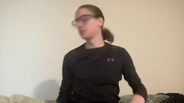 longdickelijah online show from November 15, 2025, 10:41 am