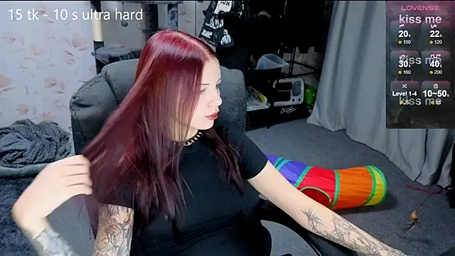 Snapshot of lera_smith chatting on October 19, 2025, 7:05 pm lera smith online show from October 19, 2025, 7:05 pm