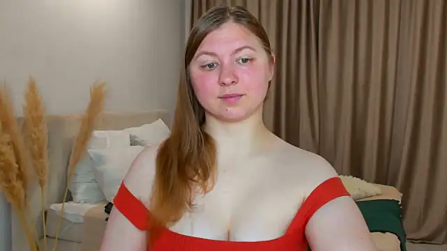 Snapshot of la__fleur chatting on September 22, 2025, 6:19 am la fleur online show from September 22, 2025, 6:19 am