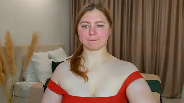 Snapshot of la__fleur chatting on September 25, 2025, 6:19 am la fleur online show from September 25, 2025, 6:19 am