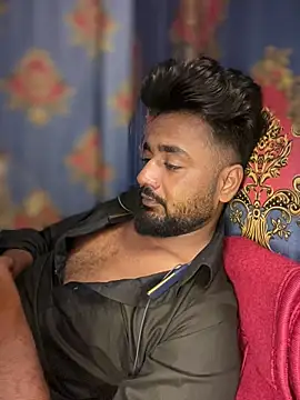 Snapshot of Munny6677 chatting on February 24, 2026, 6:42 pm Munny6677 online show from February 24, 2026, 6:42 pm