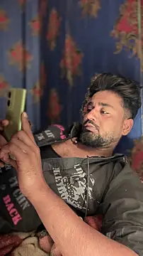 Snapshot of Munny6677 chatting on February 1, 2026, 7:56 pm Munny6677 online show from February 1, 2026, 7:56 pm