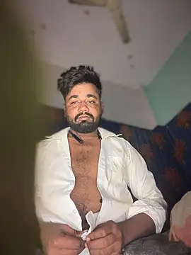 Snapshot of Munny6677 chatting on January 9, 2026, 11:44 pm Munny6677 online show from January 9, 2026, 11:44 pm