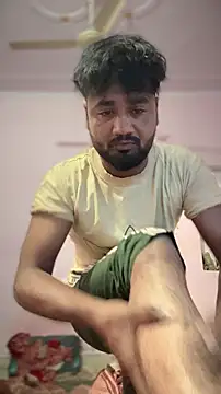 Snapshot of Munny6677 chatting on February 7, 2026, 6:43 am Munny6677 online show from February 7, 2026, 6:43 am