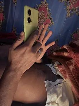 Snapshot of Munny6677 chatting on January 18, 2026, 12:47 am Munny6677 online show from January 18, 2026, 12:47 am