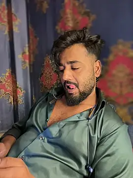 Snapshot of Munny6677 chatting on February 27, 2026, 6:52 pm Munny6677 online show from February 27, 2026, 6:52 pm