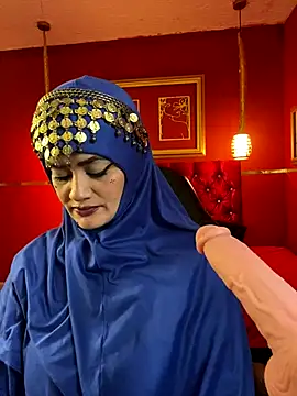 Snapshot of Anissa_Ali chatting on September 22, 2025, 10:38 pm Anissa Ali online show from September 22, 2025, 10:38 pm