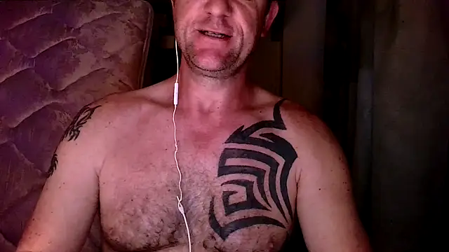 Snapshot of Yournaughty chatting on October 16, 2025, 3:59 am Yournaughty online show from October 16, 2025, 3:59 am