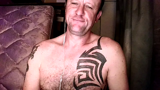 Snapshot of Yournaughty chatting on September 29, 2025, 4:19 am Yournaughty online show from September 29, 2025, 4:19 am