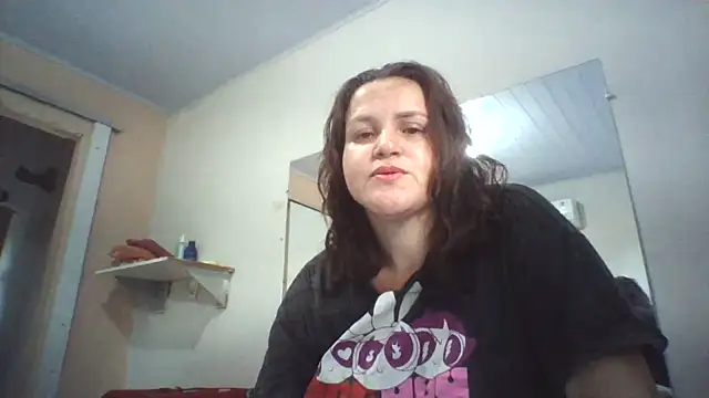 Vanessinhadappkrosa online show from July 16, 2026, 7:44 pm