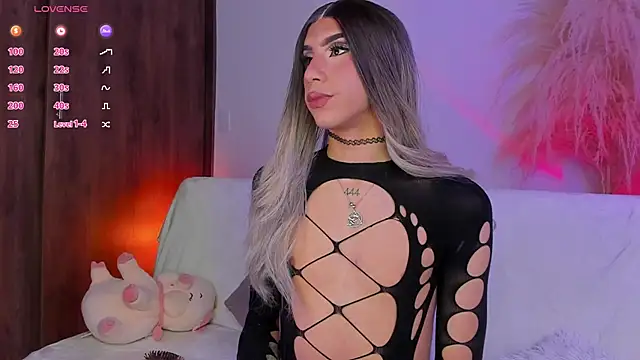 Samantha Magic online show from September 16, 2025, 2:23 am