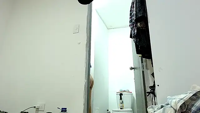 saara johnson496 online show from November 13, 2025, 12:36 am