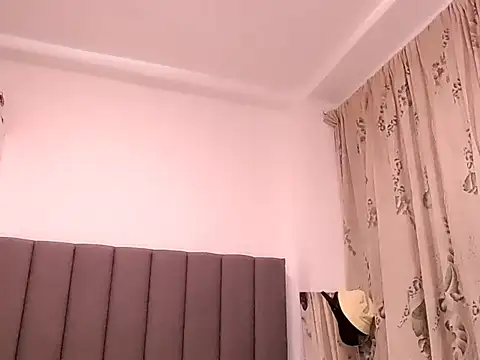 Snapshot of saara_johnson496 chatting on May 15, 2026, 11:47 pm saara johnson496 online show from May 15, 2026, 11:47 pm
