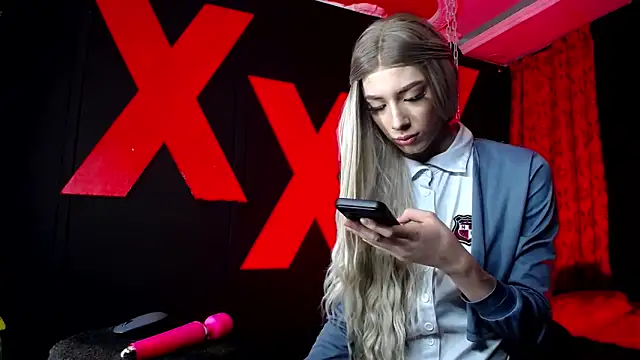 Snapshot of abrilbigcock chatting on September 18, 2025, 2:47 am abrilbigcock online show from September 18, 2025, 2:47 am