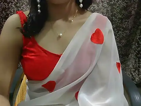 Snapshot of lovely_soniya chatting on July 23, 2026, 7:27 am lovely soniya online show from July 23, 2026, 7:27 am