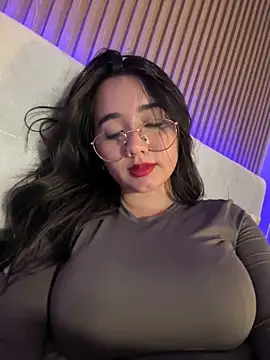 Michelle Zoe online show from March 15, 2026, 8:54 am