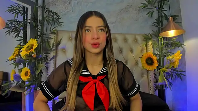 LittleeJaz online show from February 19, 2026, 2:41 am