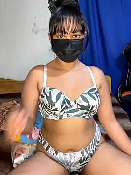 Ariana  Marie online show from September 23, 2025, 12:34 pm