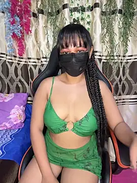 Ariana  Marie online show from November 17, 2025, 10:52 am