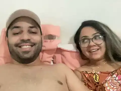 Snapshot of LoiraSapeca26 chatting on October 26, 2025, 3:23 pm LoiraSapeca26 online show from October 26, 2025, 3:23 pm