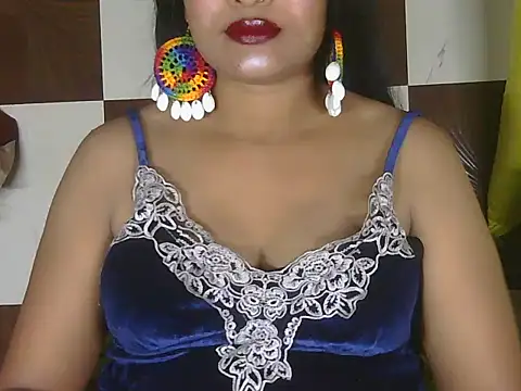 Snapshot of hotee_bhabi chatting on July 10, 2026, 3:17 am hotee bhabi online show from July 10, 2026, 3:17 am