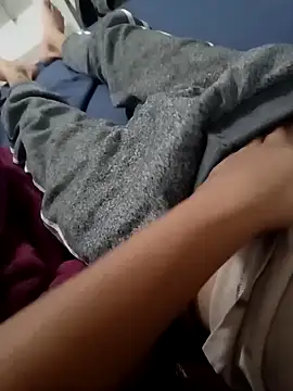 Fernanda30 online show from November 19, 2025, 6:13 am