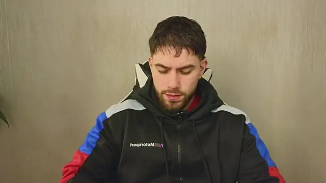 Ades Lowe online show from November 5, 2025, 11:24 am