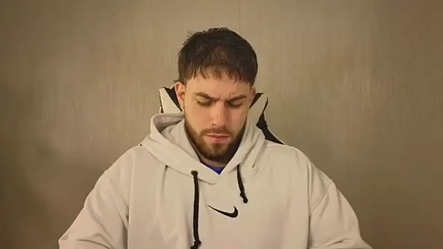 Ades Lowe online show from November 7, 2025, 11:37 am