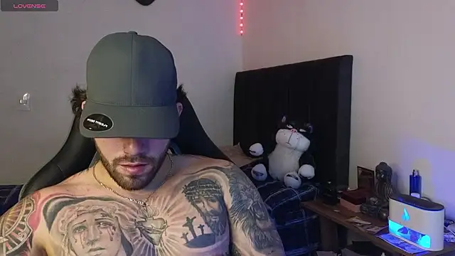 Ades Lowe online show from March 3, 2026, 5:03 am