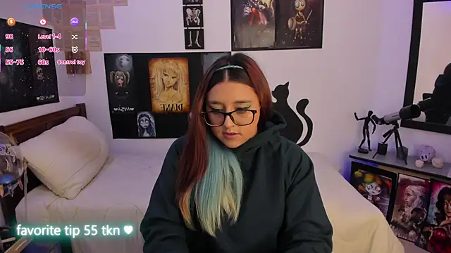 Snapshot of Cherry_blush_ chatting on November 20, 2025, 7:36 pm Cherry blush online show from November 20, 2025, 7:36 pm